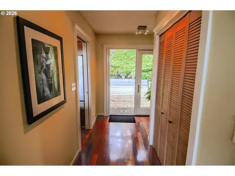 1425 NE Hillview Court Roseburg OR 97470