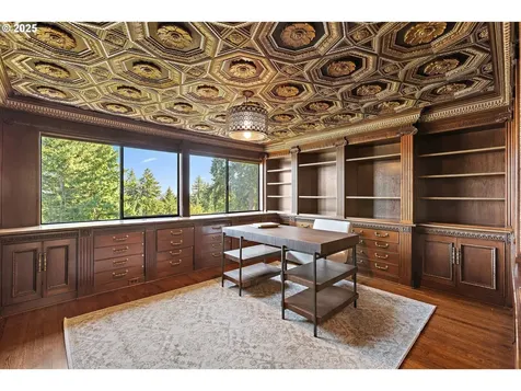 2869 SW Champlain Drive Portland OR 97205