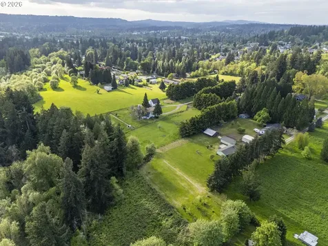 14516 Livesay Road Oregon City OR 97045