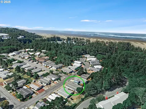 215 NE 35th Street Newport OR 97365