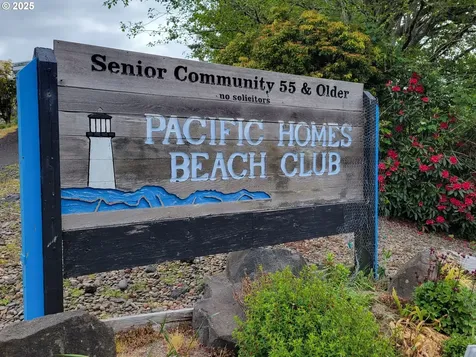 215 NE 35th Street Newport OR 97365
