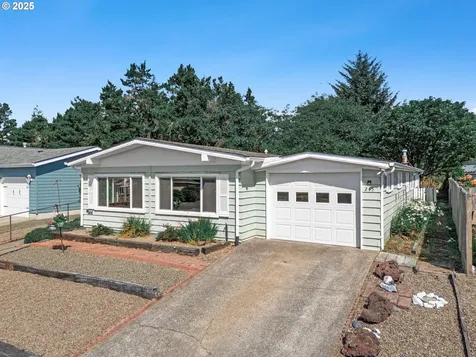 215 NE 35th Street Newport OR 97365