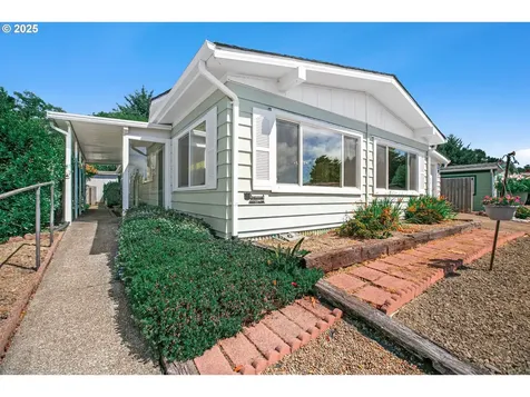 215 NE 35th Street Newport OR 97365
