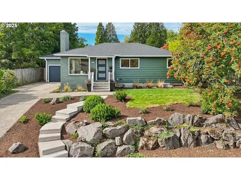 6503 SW 46th Place Portland OR 97221