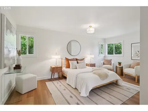 6503 SW 46th Place Portland OR 97221