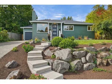 6503 SW 46th Place Portland OR 97221