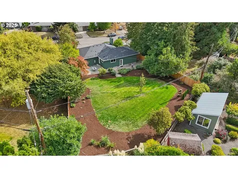 6503 SW 46th Place Portland OR 97221