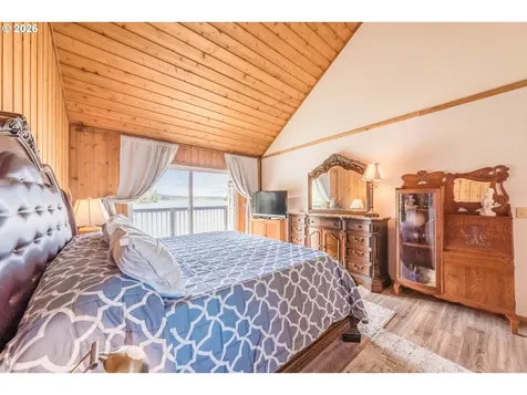 4040 NE 20th Street Otis OR 97368