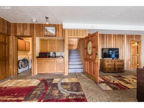 4040 NE 20th Street Otis OR 97368