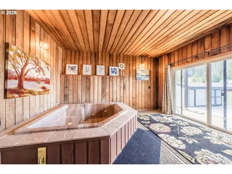 4040 NE 20th Street Otis OR 97368