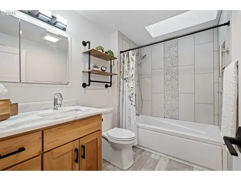 3317 Videra Drive Eugene OR 97405