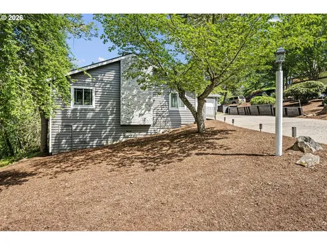 3317 Videra Drive Eugene OR 97405