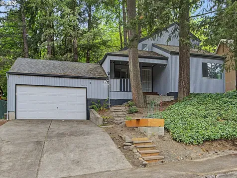 1065 NE Hill Way Estacada OR 97023
