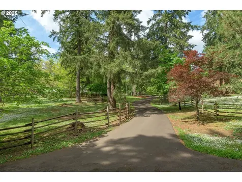 85867 Fawn Hills Drive Eugene OR 97405