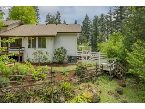 85867 Fawn Hills Drive Eugene OR 97405