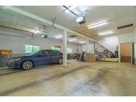 85867 Fawn Hills Drive Eugene OR 97405