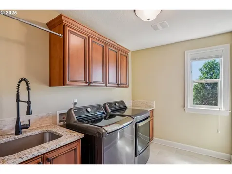 4521 NW 130th Avenue Portland OR 97229