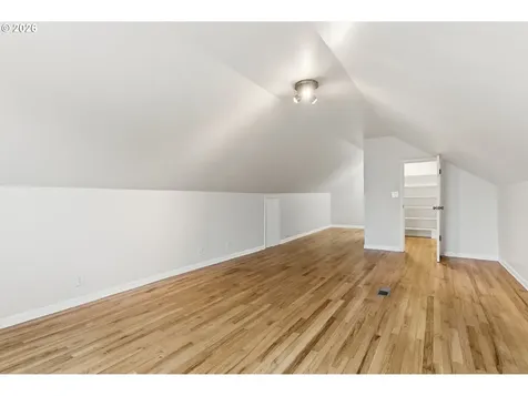 19 NE 139th Avenue Portland OR 97230