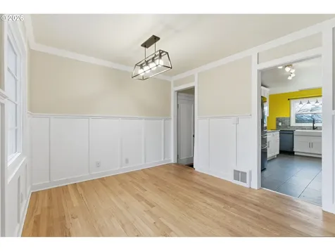 19 NE 139th Avenue Portland OR 97230