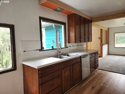42585 Arizona Street Port Orford OR 97465