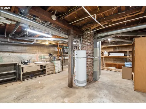 6834 SE 83rd Avenue Portland OR 97266