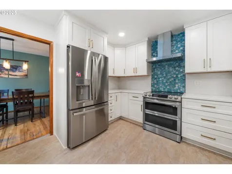 12916 SW 61st Avenue Portland OR 97219