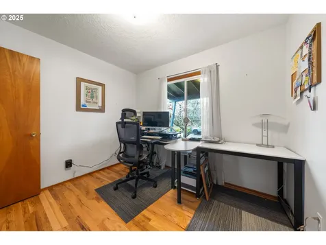 12916 SW 61st Avenue Portland OR 97219