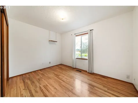12916 SW 61st Avenue Portland OR 97219