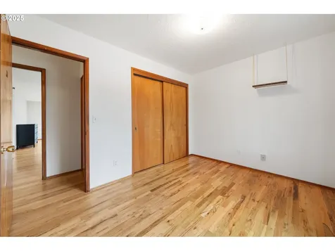 12916 SW 61st Avenue Portland OR 97219
