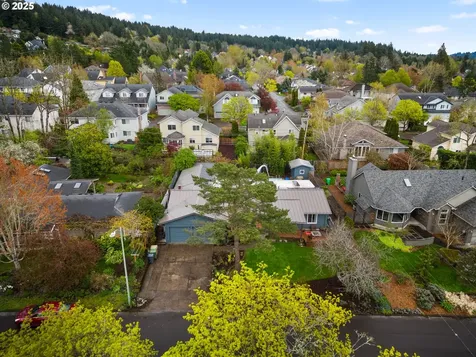 12916 SW 61st Avenue Portland OR 97219