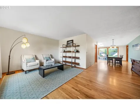 12916 SW 61st Avenue Portland OR 97219