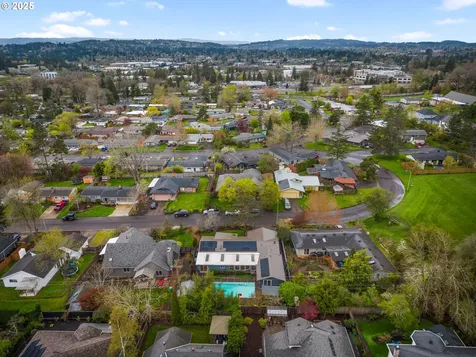 12916 SW 61st Avenue Portland OR 97219