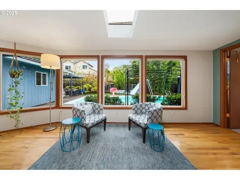 12916 SW 61st Avenue Portland OR 97219