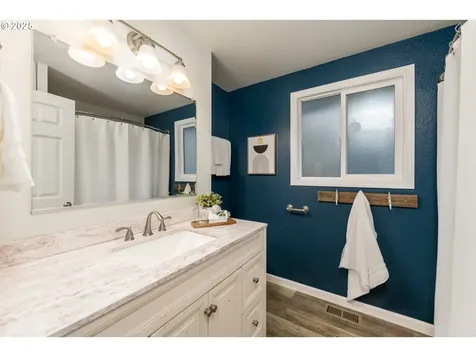3230 SE Evans Avenue Troutdale OR 97060
