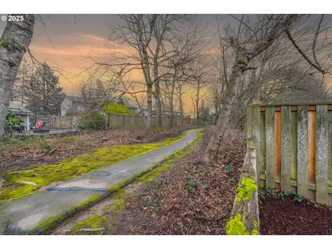 3230 SE Evans Avenue Troutdale OR 97060