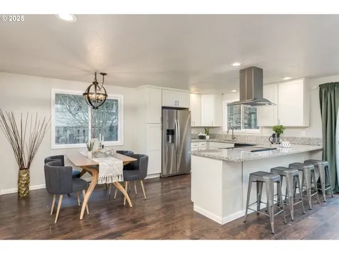 3230 SE Evans Avenue Troutdale OR 97060