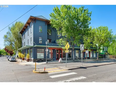 2809 NE M L King Boulevard Portland OR 97212