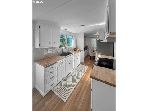 16427 Vista Hills Brookings OR 97415
