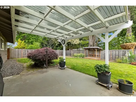 1745 NW 7th Place Gresham OR 97030