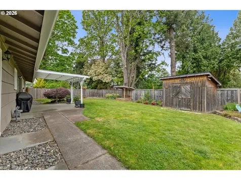 1745 NW 7th Place Gresham OR 97030