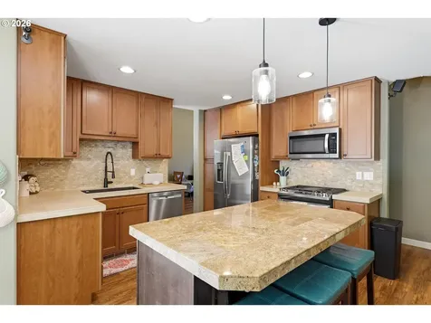 17376 Aubin Street Sandy OR 97055