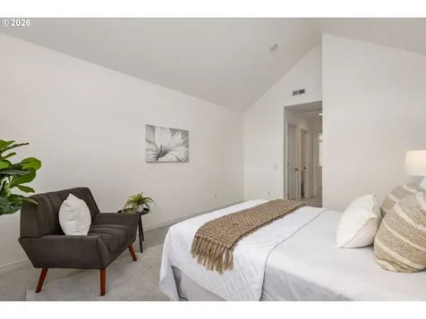 15424 NW Tee Court Portland OR 97229