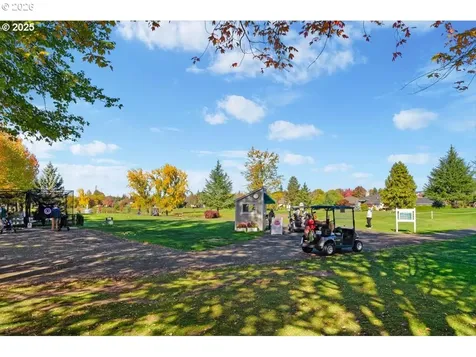 15424 NW Tee Court Portland OR 97229