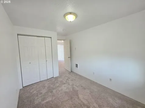 1077 NE Mahogany Street Prineville OR 97754