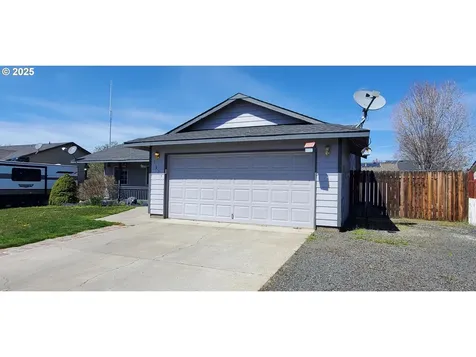 1077 NE Mahogany Street Prineville OR 97754