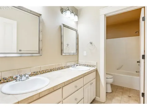 3445 NW 118th Avenue Portland OR 97229