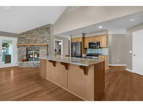 89523 Manion Drive Warrenton OR 97146