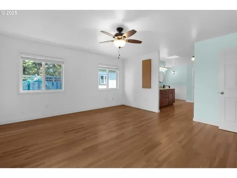 89523 Manion Drive Warrenton OR 97146