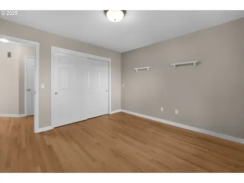 89523 Manion Drive Warrenton OR 97146