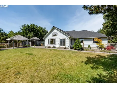89523 Manion Drive Warrenton OR 97146